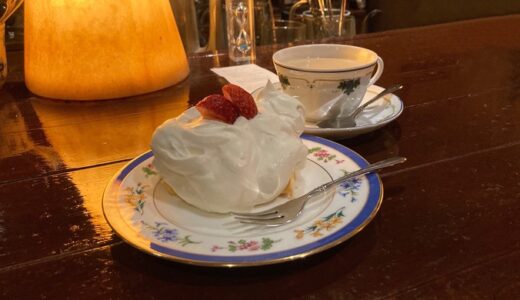 【カフェ ロッシュ】甲府市中心街で35年。世代を超えて愛されるレトロ喫茶